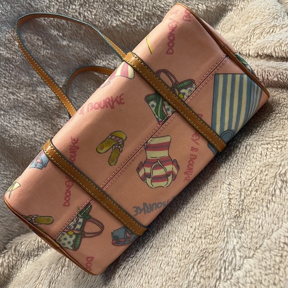 DOONEY & BOURKE Beach Day Bag - Picture 9 of 15